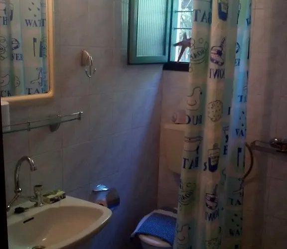 アパート Mairi Lina *